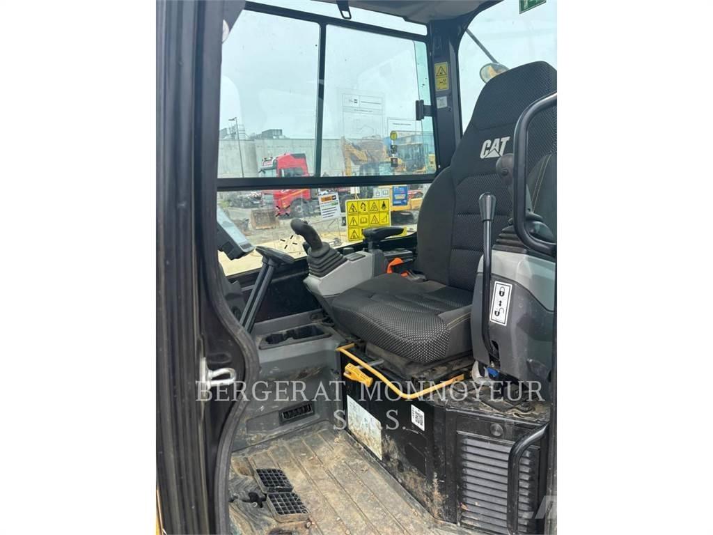 CAT 305 Koparki gąsienicowe