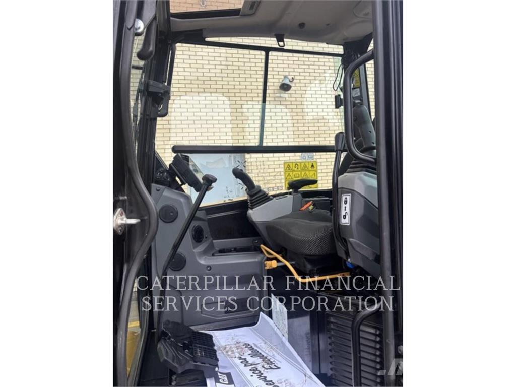 CAT 305 07A CR Koparki gąsienicowe