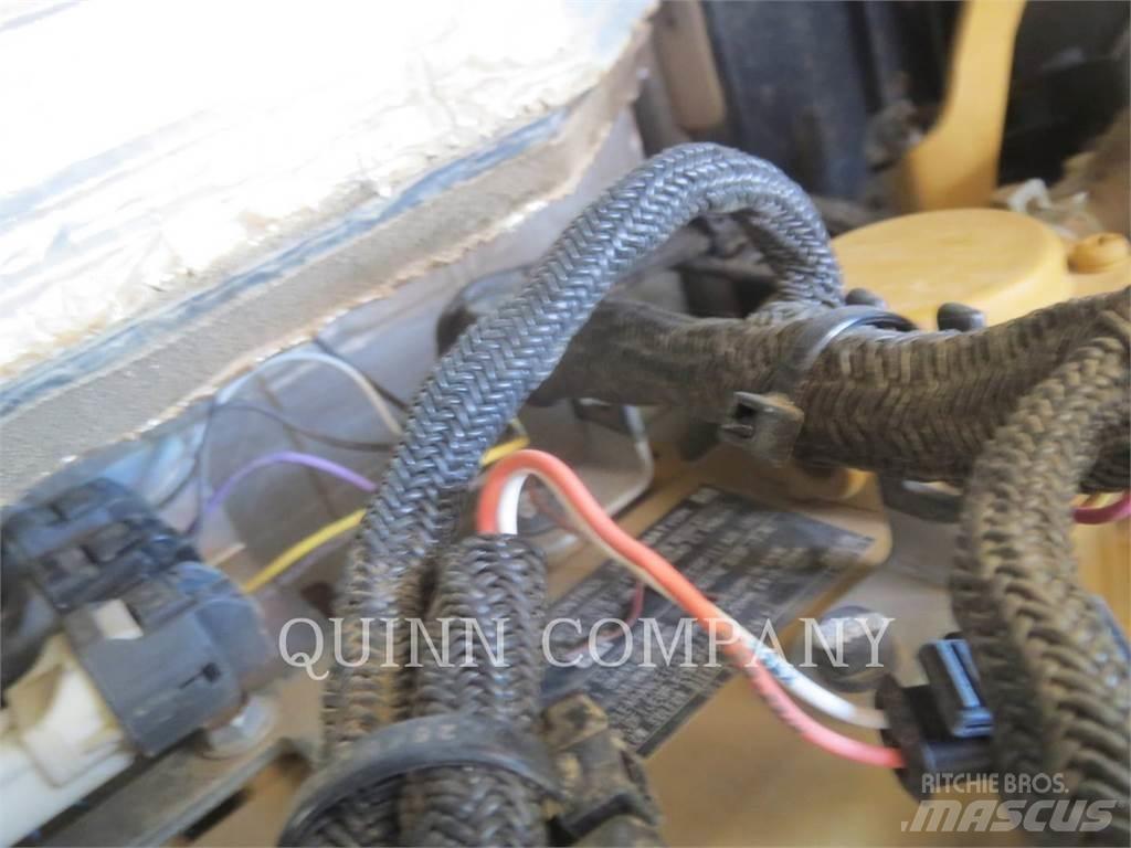 CAT 305.5E2 Koparki gąsienicowe
