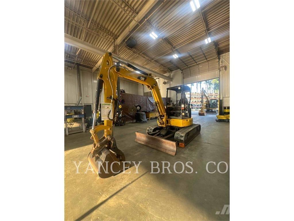 CAT 305.5E2CR Koparki gąsienicowe