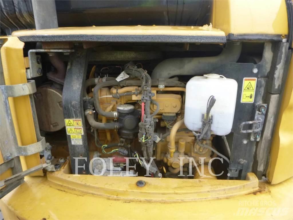 CAT 305E2CR Koparki gąsienicowe