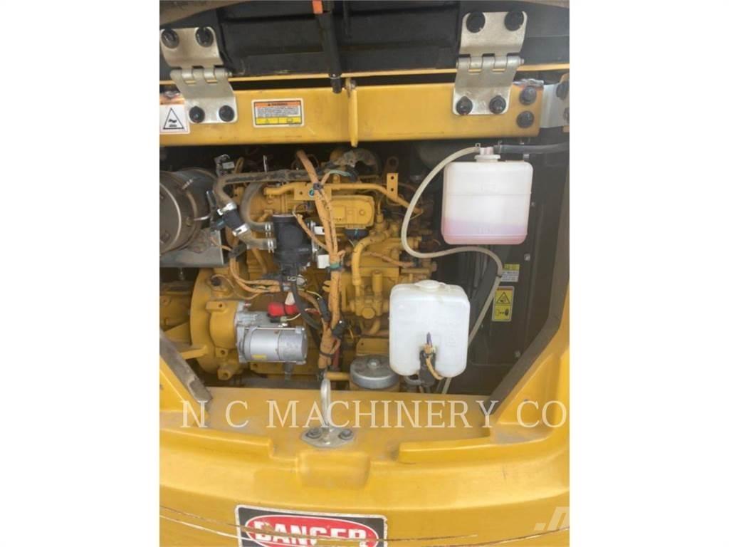 CAT 307E2 Koparki gąsienicowe