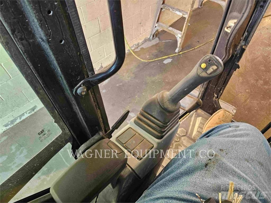 CAT 308 CR Koparki gąsienicowe
