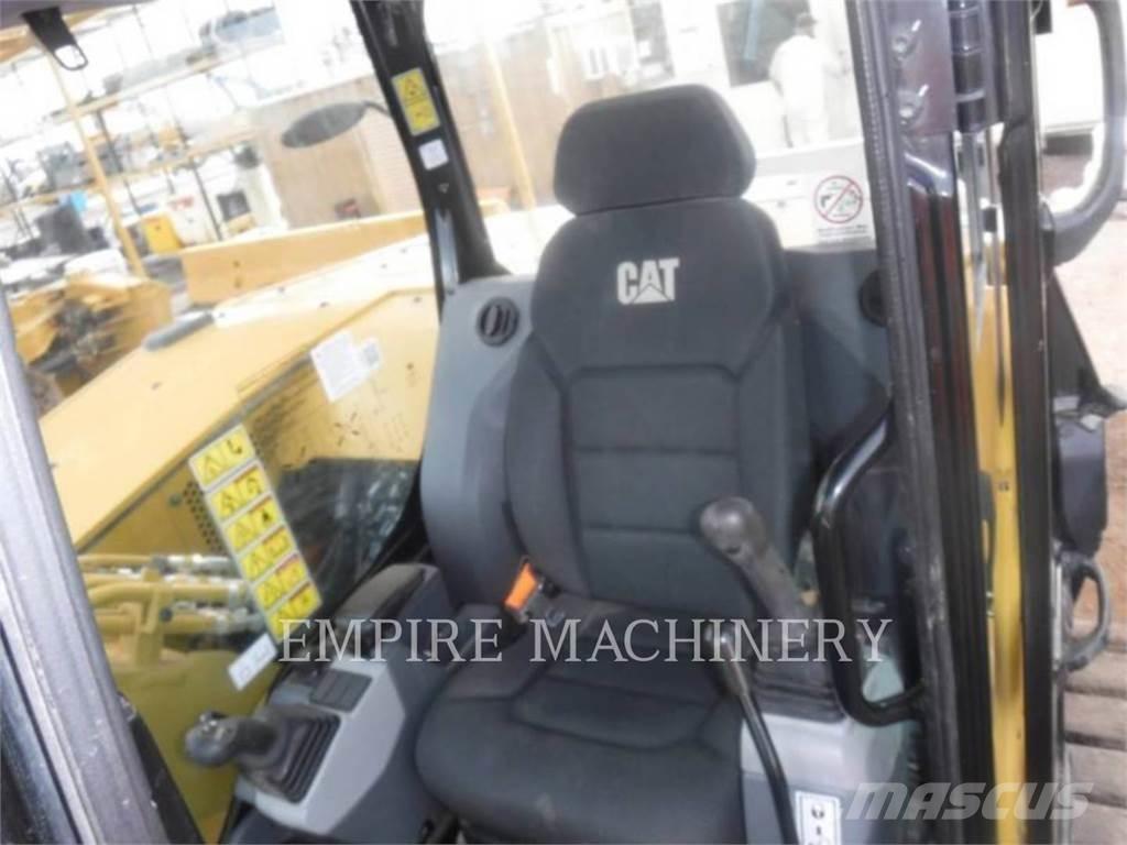 CAT 310-07 Koparki gąsienicowe
