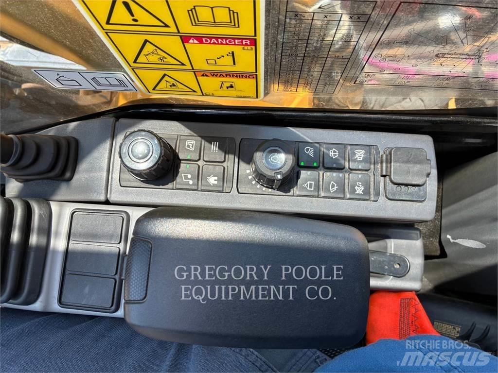 CAT 31007 Koparki gąsienicowe