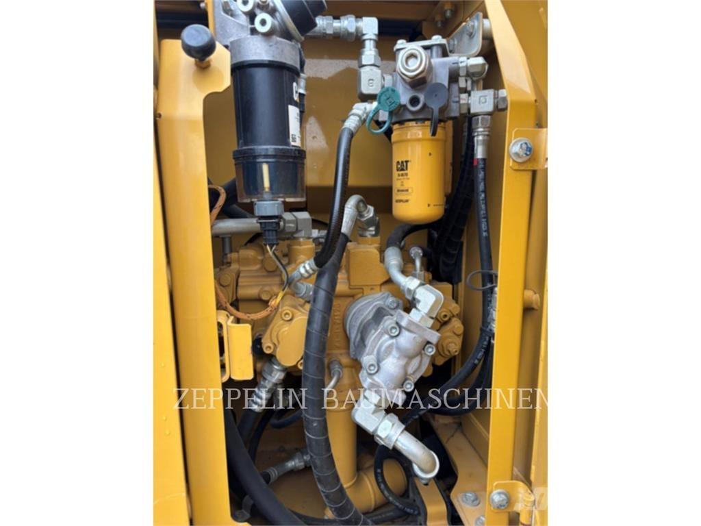 CAT 311FLRR Koparki gąsienicowe