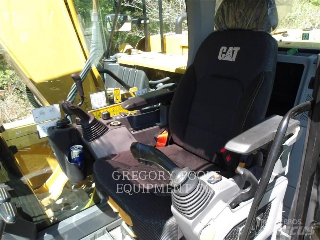 CAT 313 Koparki gąsienicowe