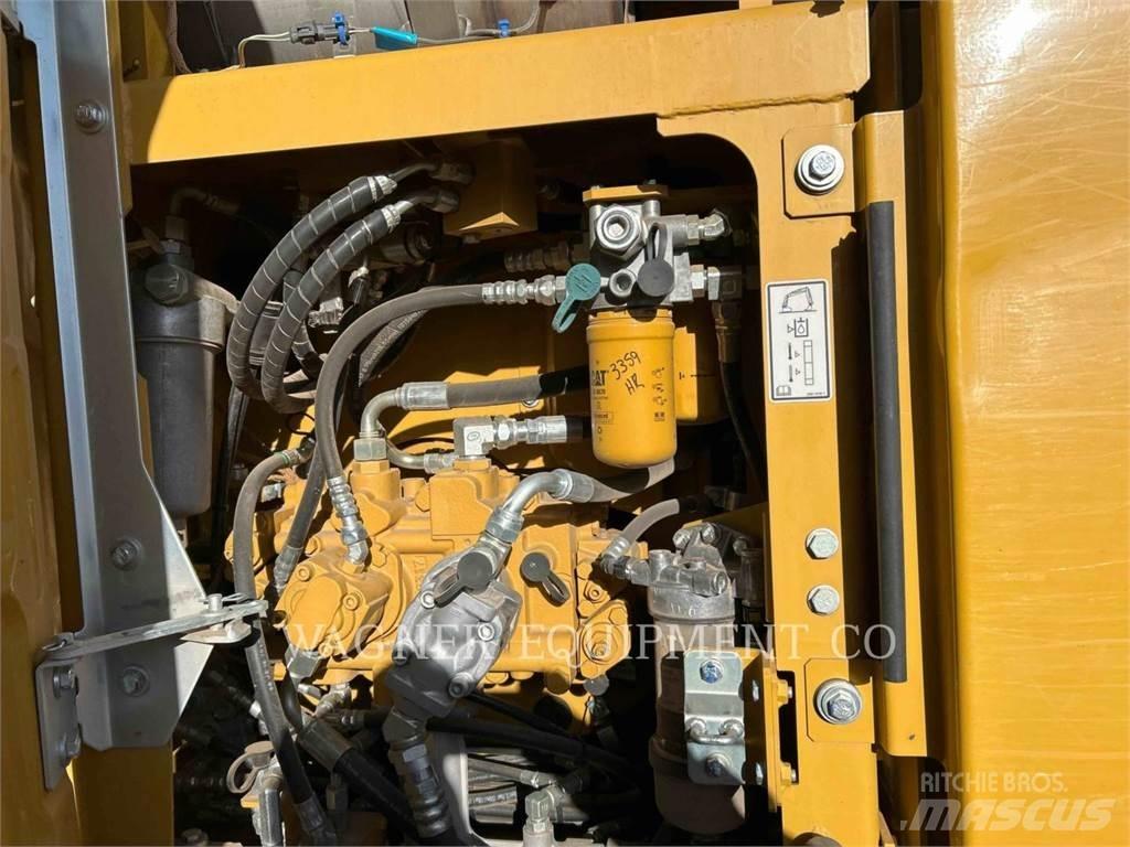 CAT 313FL Koparki gąsienicowe