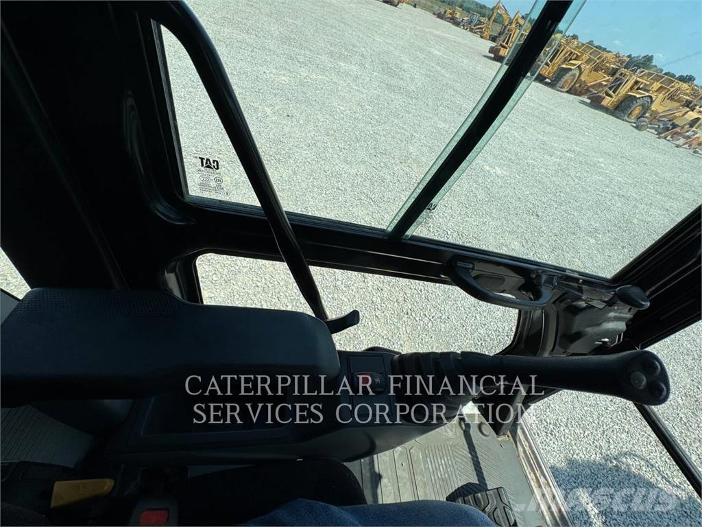 CAT 31707GC Koparki gąsienicowe