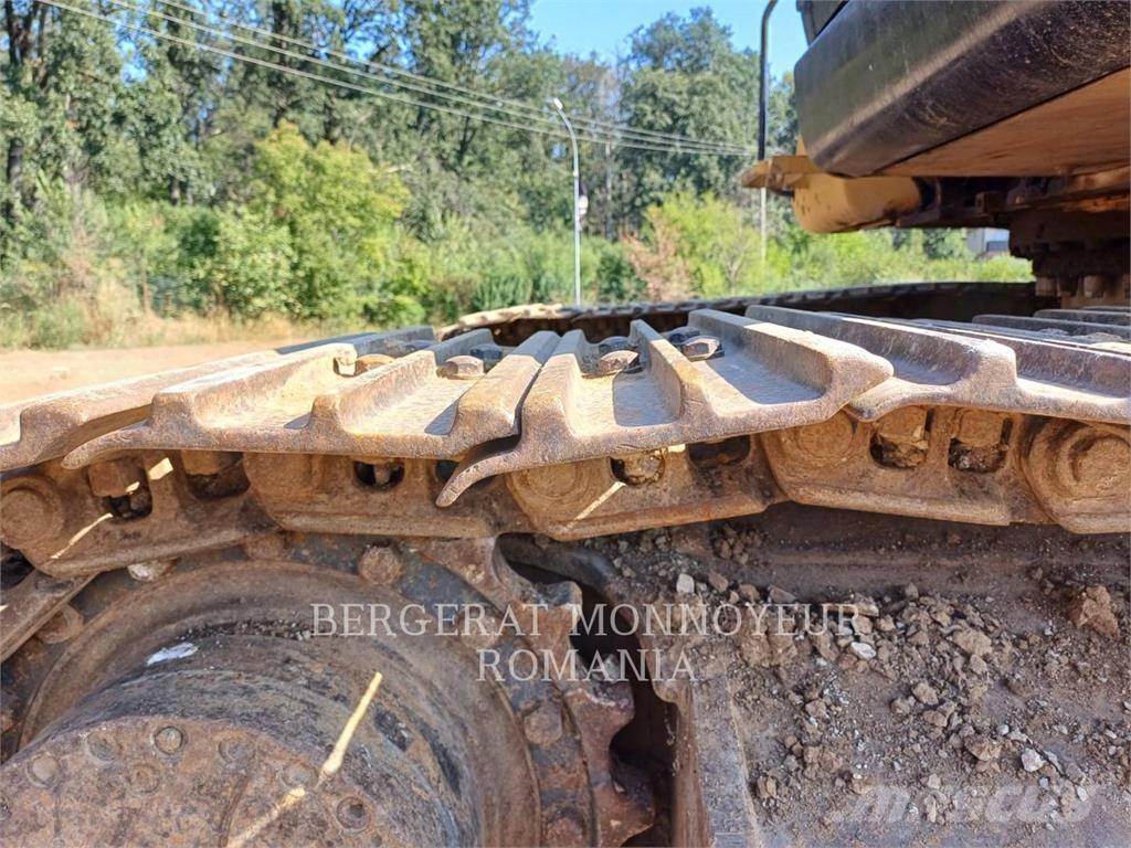 CAT 318C Koparki gąsienicowe