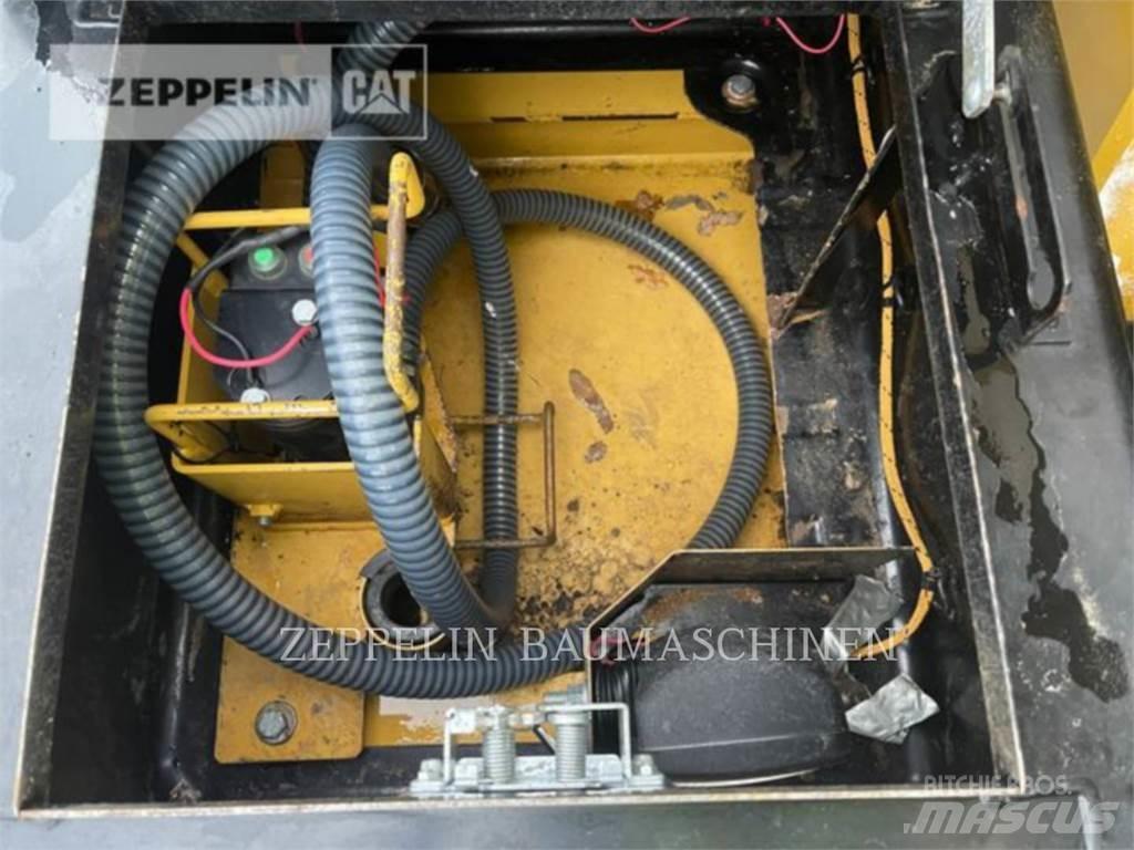 CAT 318EL Koparki gąsienicowe