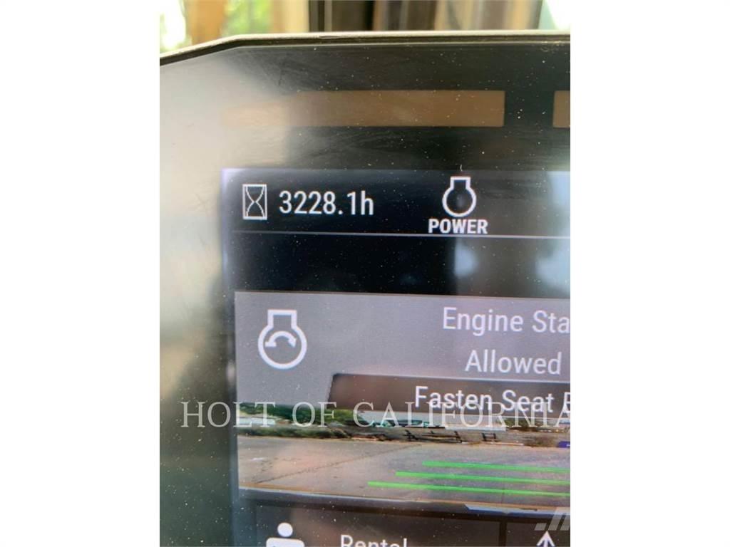 CAT 320 Koparki gąsienicowe