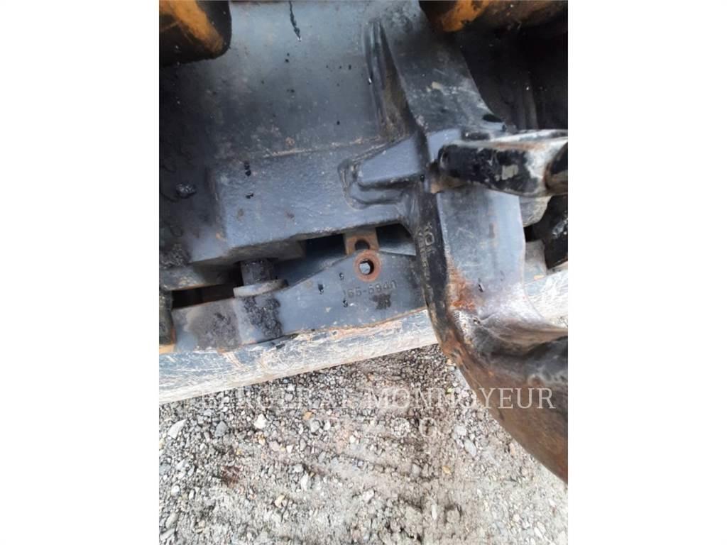 CAT 320 Koparki gąsienicowe