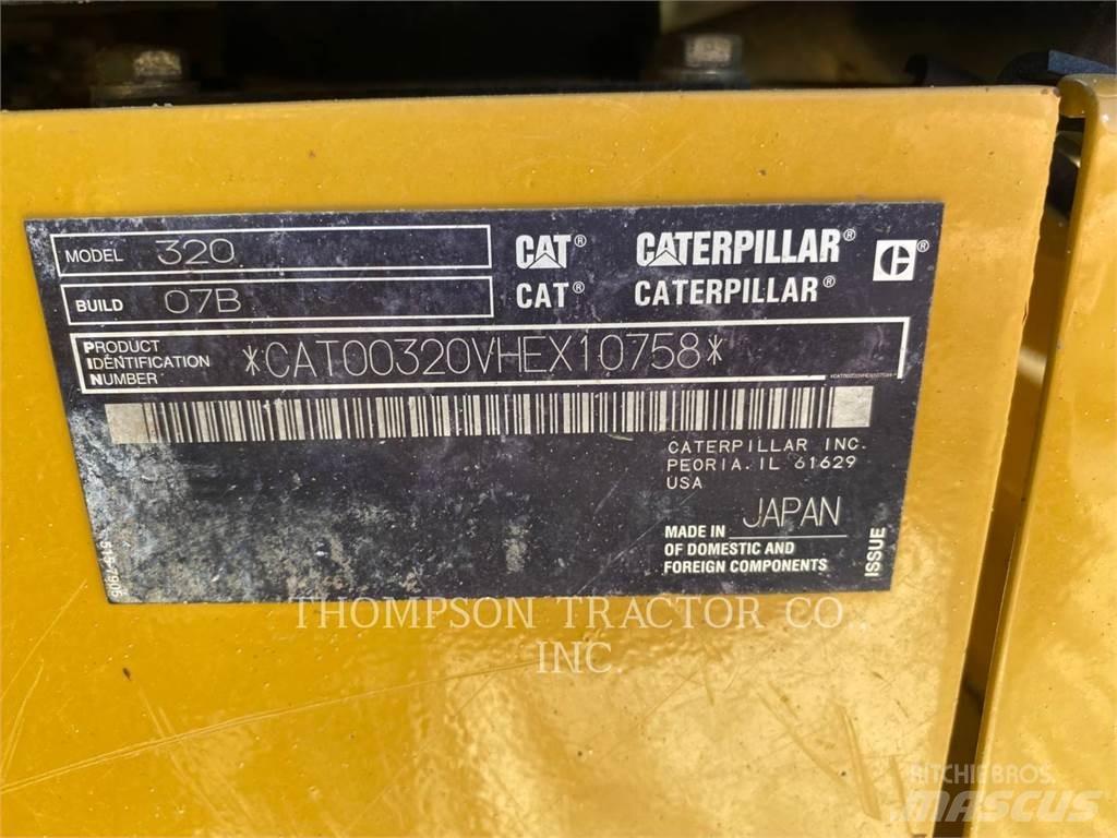 CAT 320 Koparki gąsienicowe