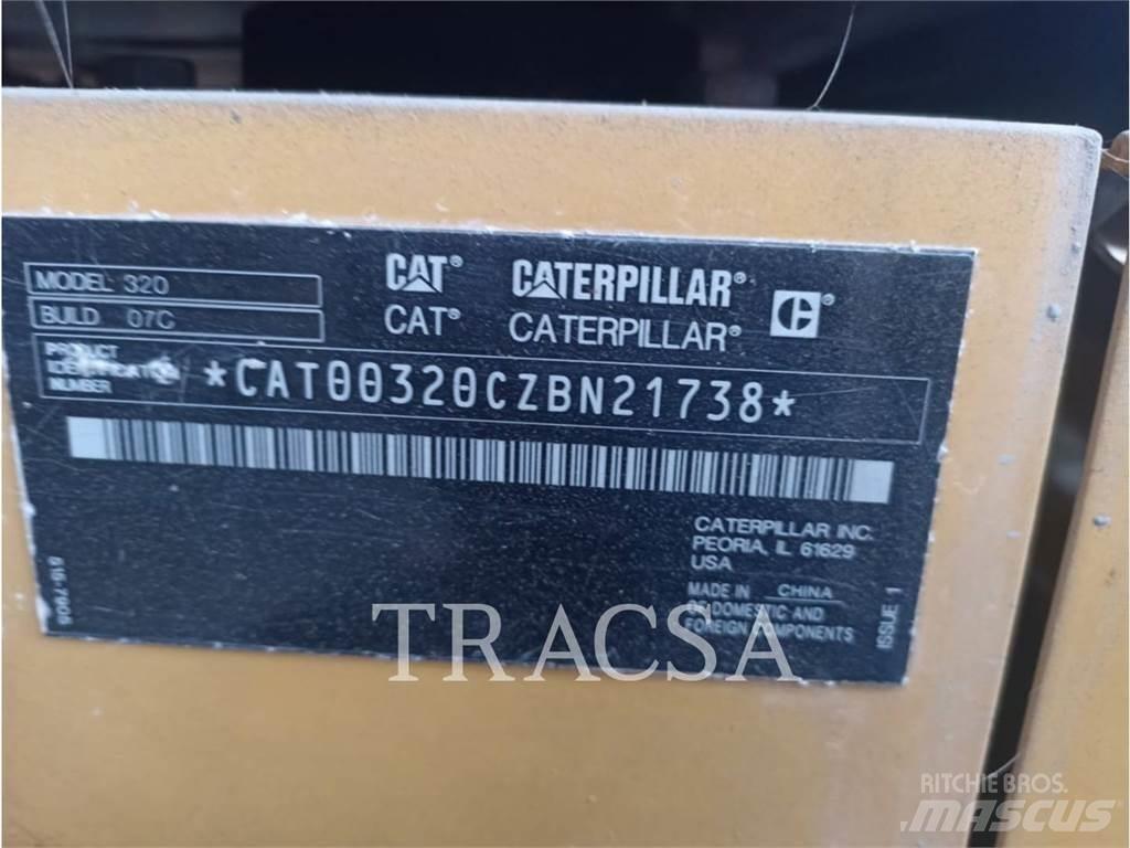 CAT 320 Koparki gąsienicowe