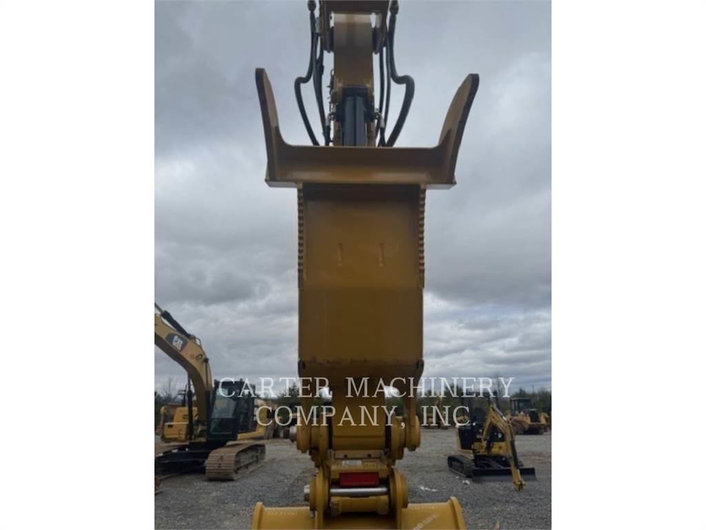 CAT 320 Koparki gąsienicowe