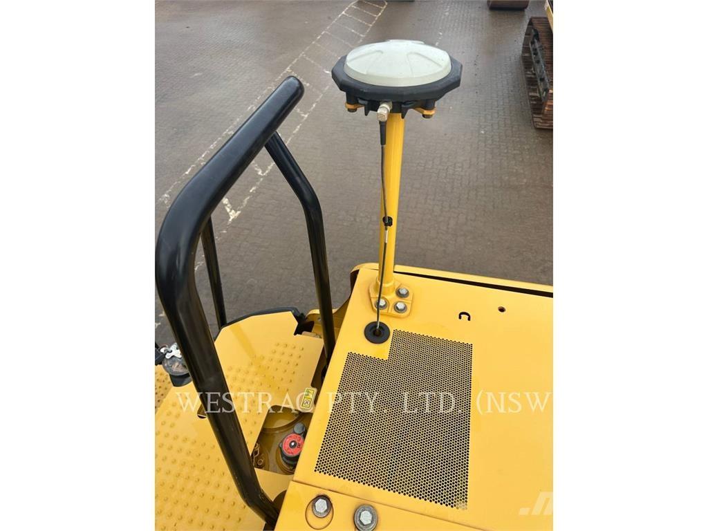 CAT 320-07 Koparki gąsienicowe