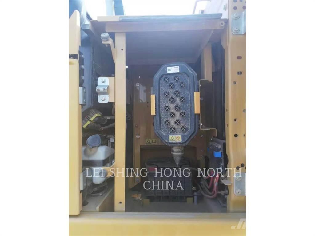 CAT 320-07 Koparki gąsienicowe