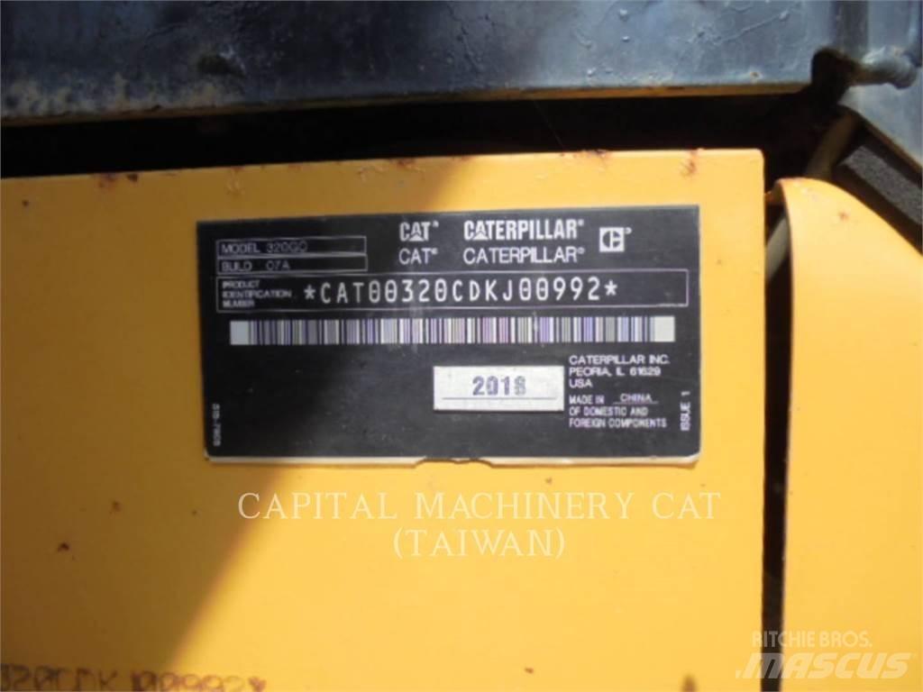 CAT 320-07GC Koparki gąsienicowe