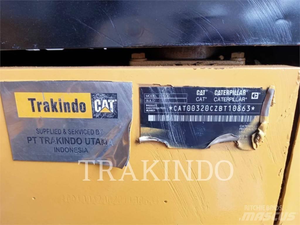 CAT 320-07GC Koparki gąsienicowe