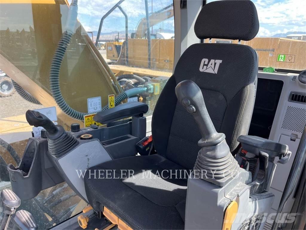 CAT 320 CF Koparki gąsienicowe