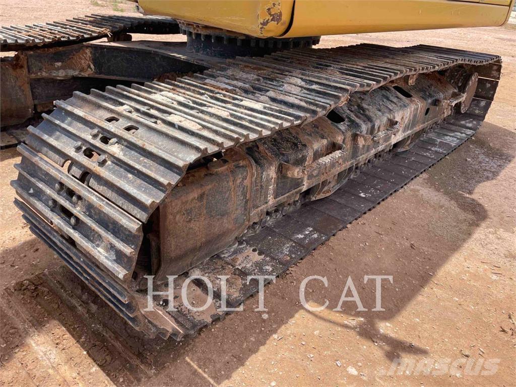 CAT 32007 Koparki gąsienicowe