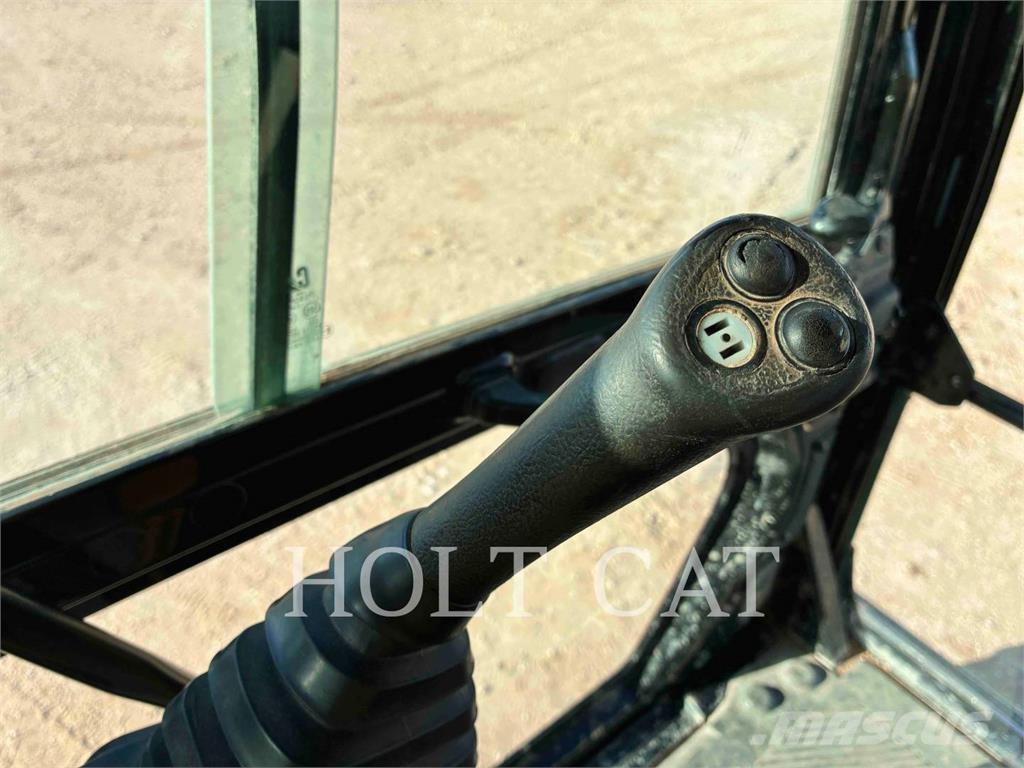 CAT 32007GC Koparki gąsienicowe