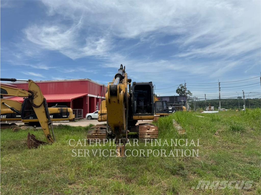 CAT 320D Koparki gąsienicowe