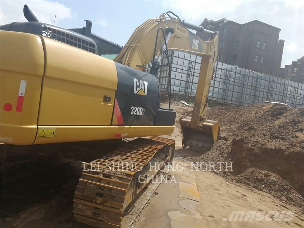 CAT 320D2 Koparki gąsienicowe