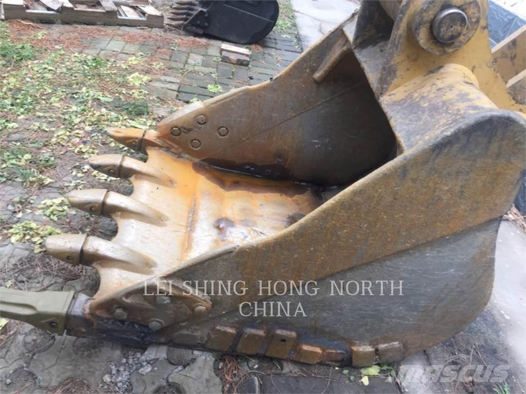 CAT 320D2GC Koparki gąsienicowe