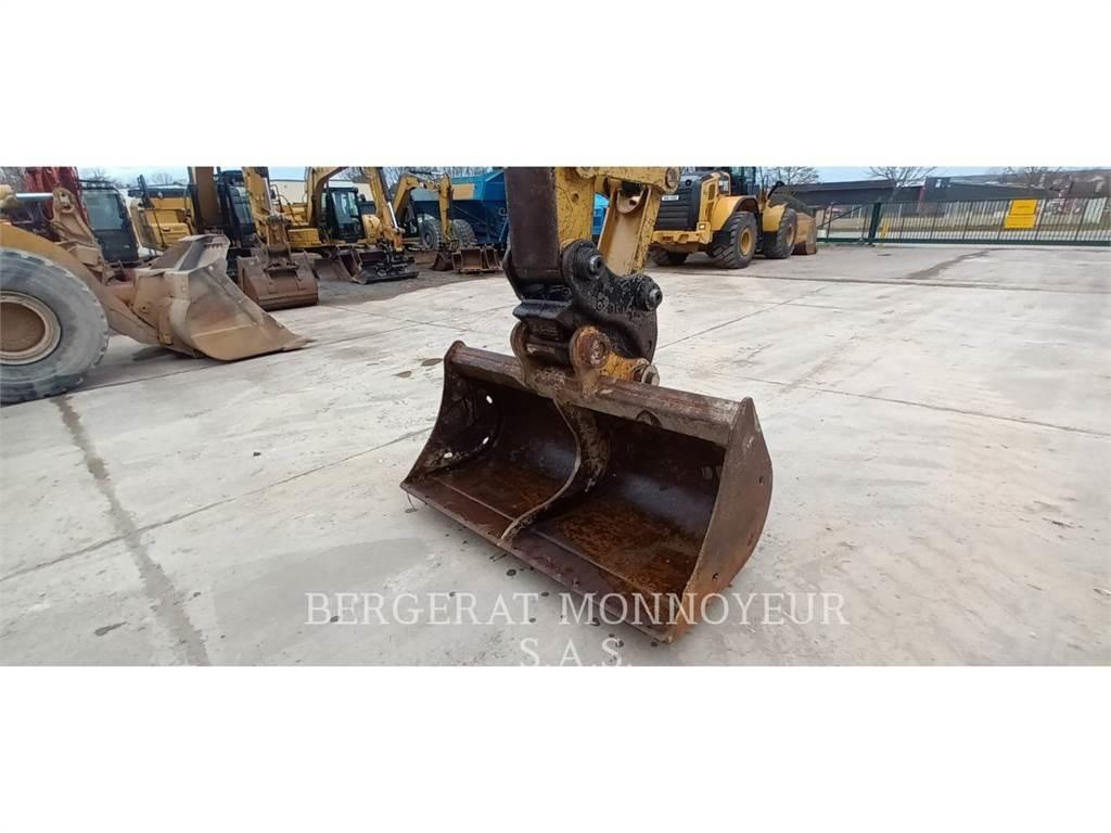 CAT 321D CR Koparki gąsienicowe