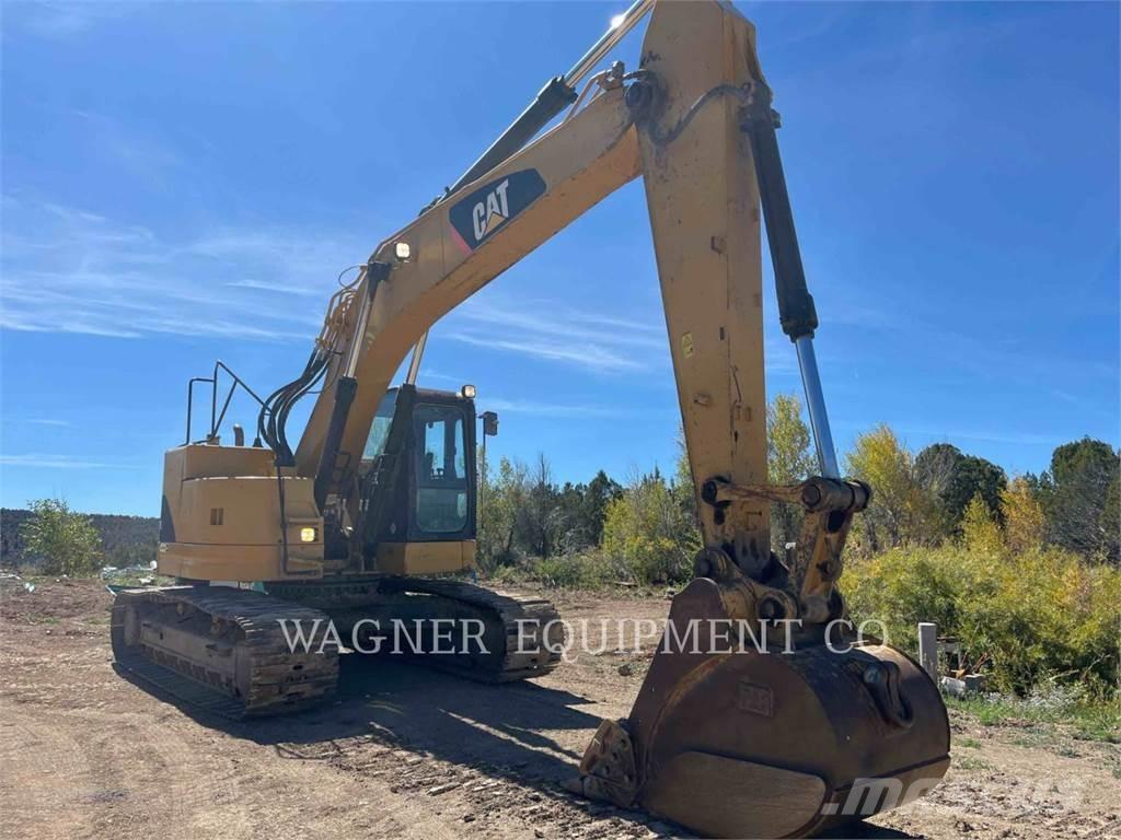 CAT 321DL TCIR Koparki gąsienicowe