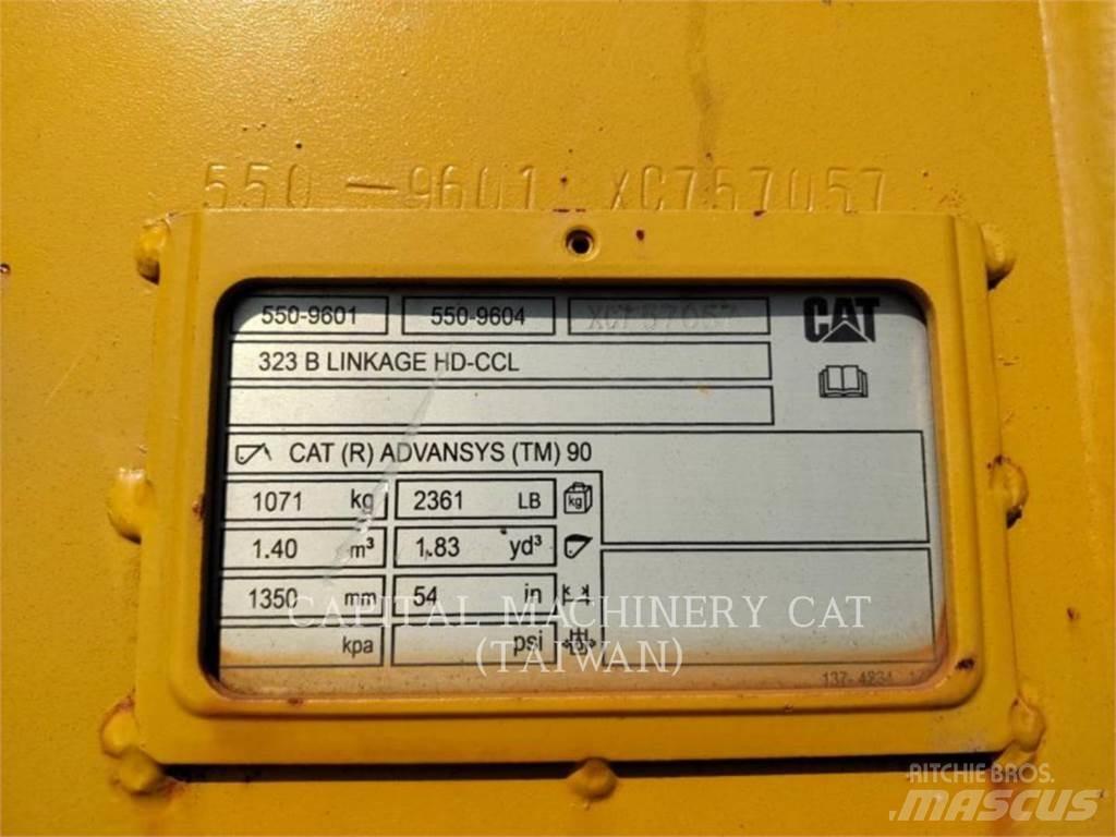 CAT 323 Łyżki do ładowarek