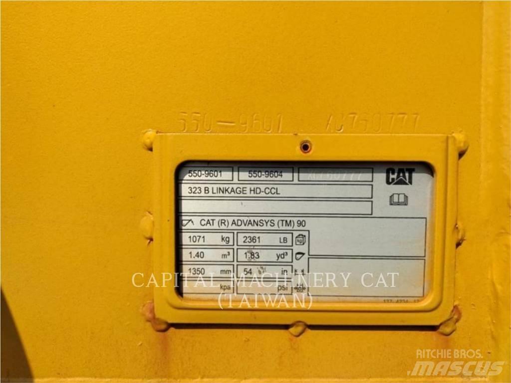 CAT 323 Łyżki do ładowarek
