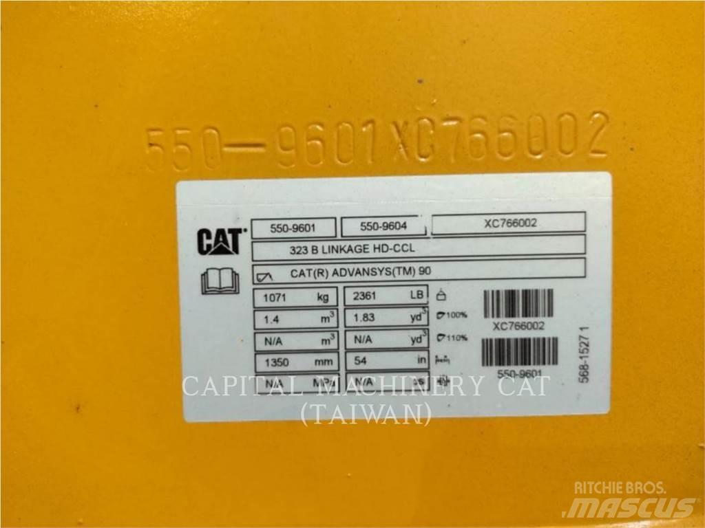 CAT 323 Łyżki do ładowarek