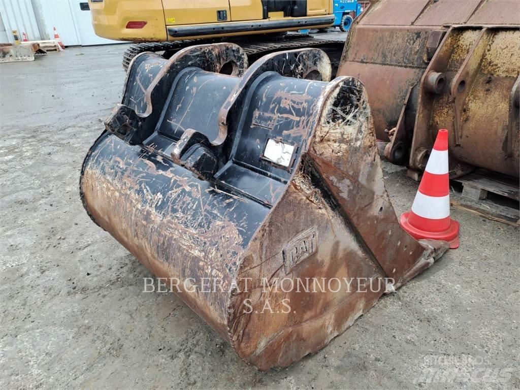 CAT 323 Koparki gąsienicowe