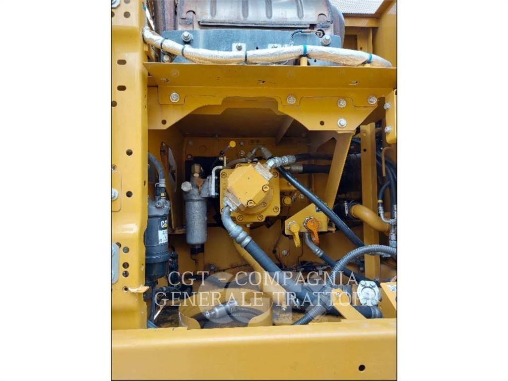 CAT 323 Koparki gąsienicowe