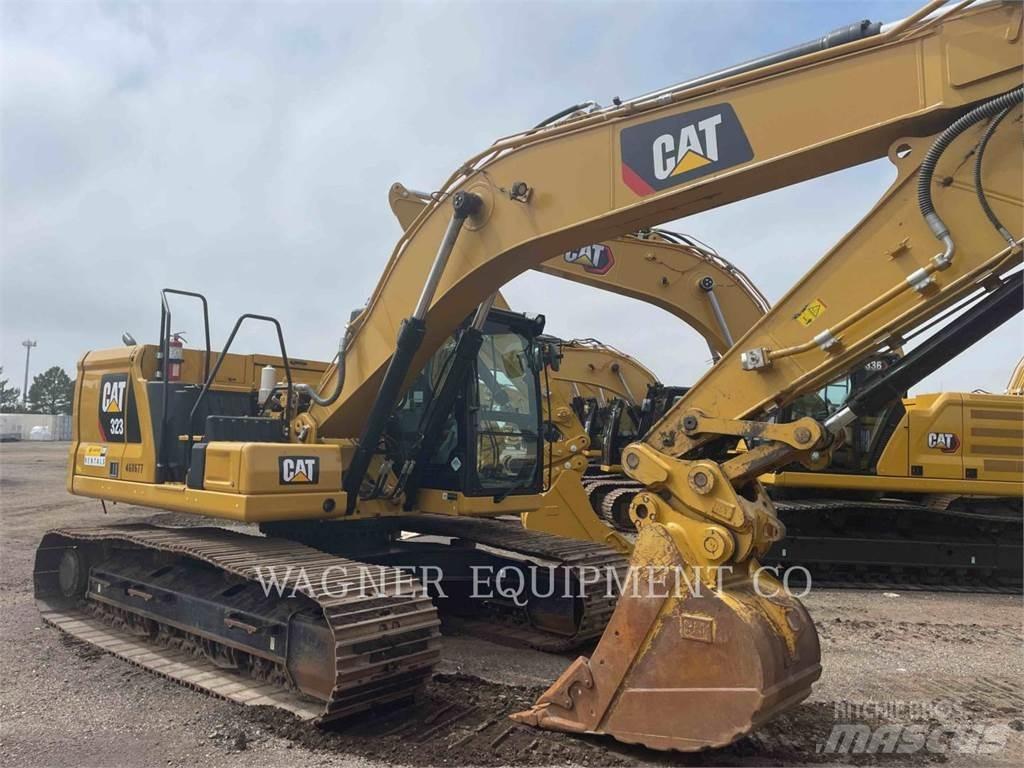 CAT 323 Koparki gąsienicowe