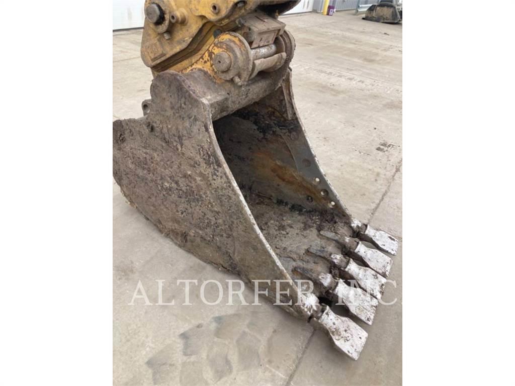 CAT 323-07 Koparki gąsienicowe