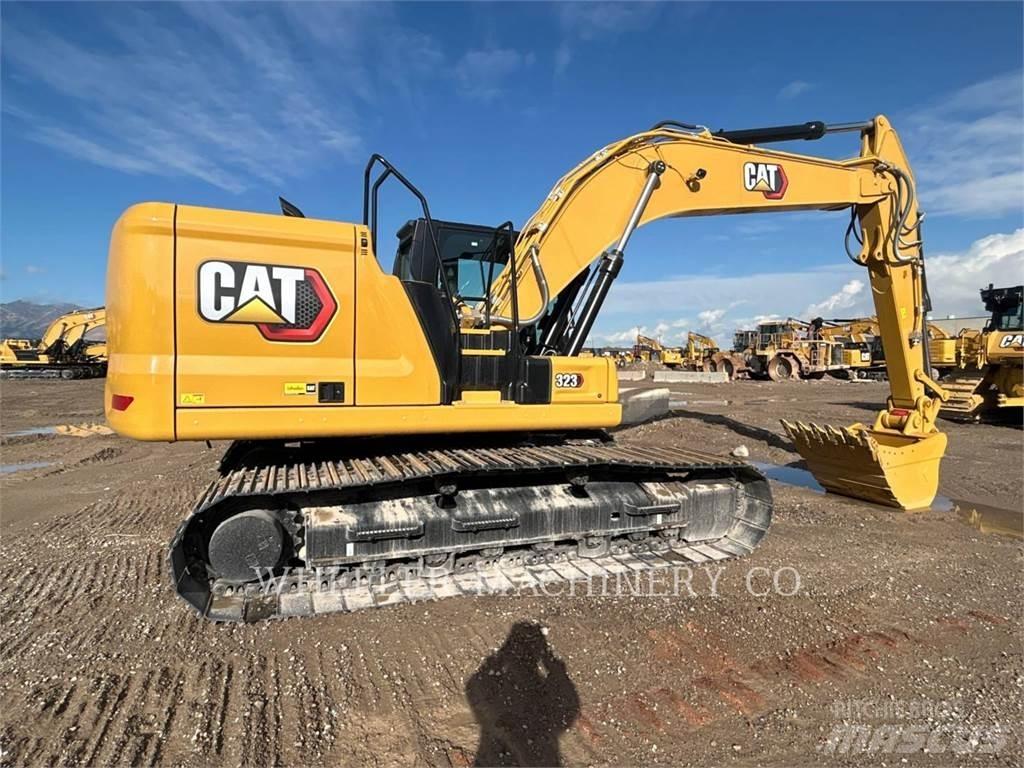 CAT 323 CF Koparki gąsienicowe