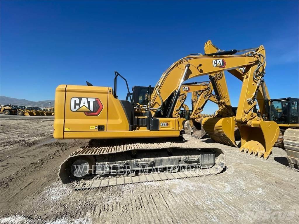 CAT 323 CF Koparki gąsienicowe