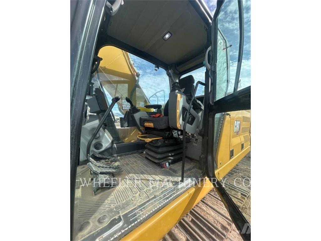 CAT 323 CF Koparki gąsienicowe