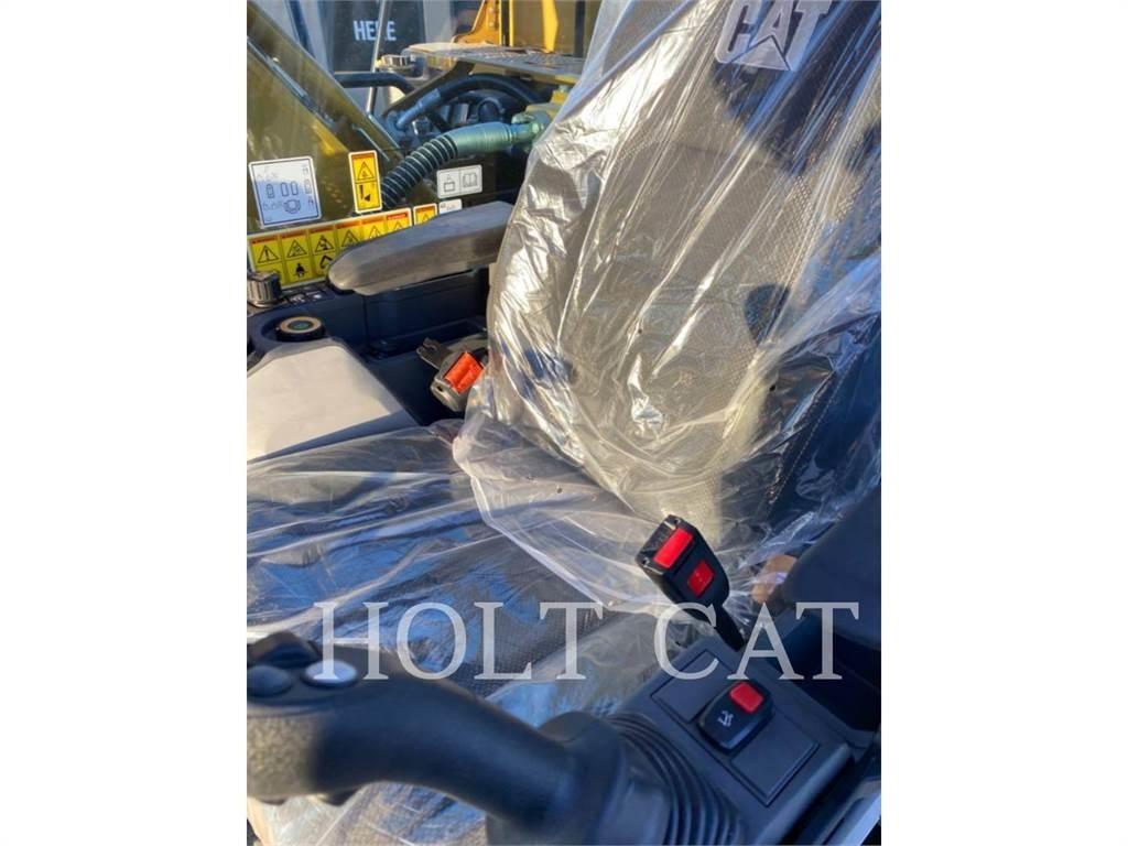 CAT 323 TC Koparki gąsienicowe