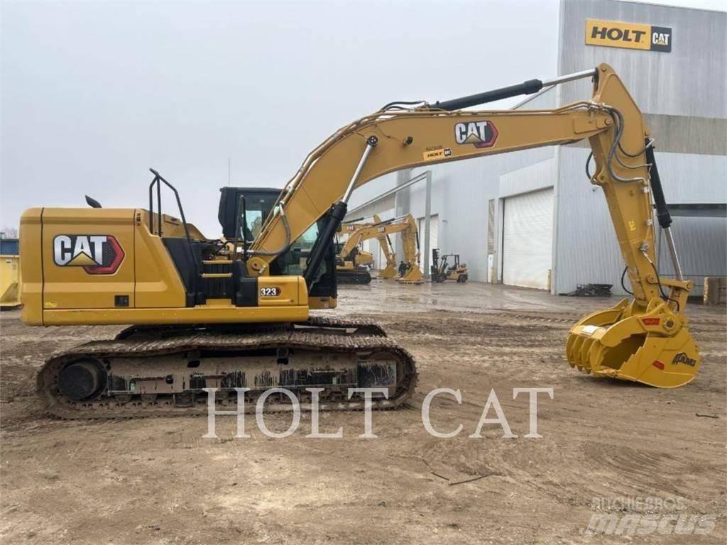 CAT 323 TC Koparki gąsienicowe