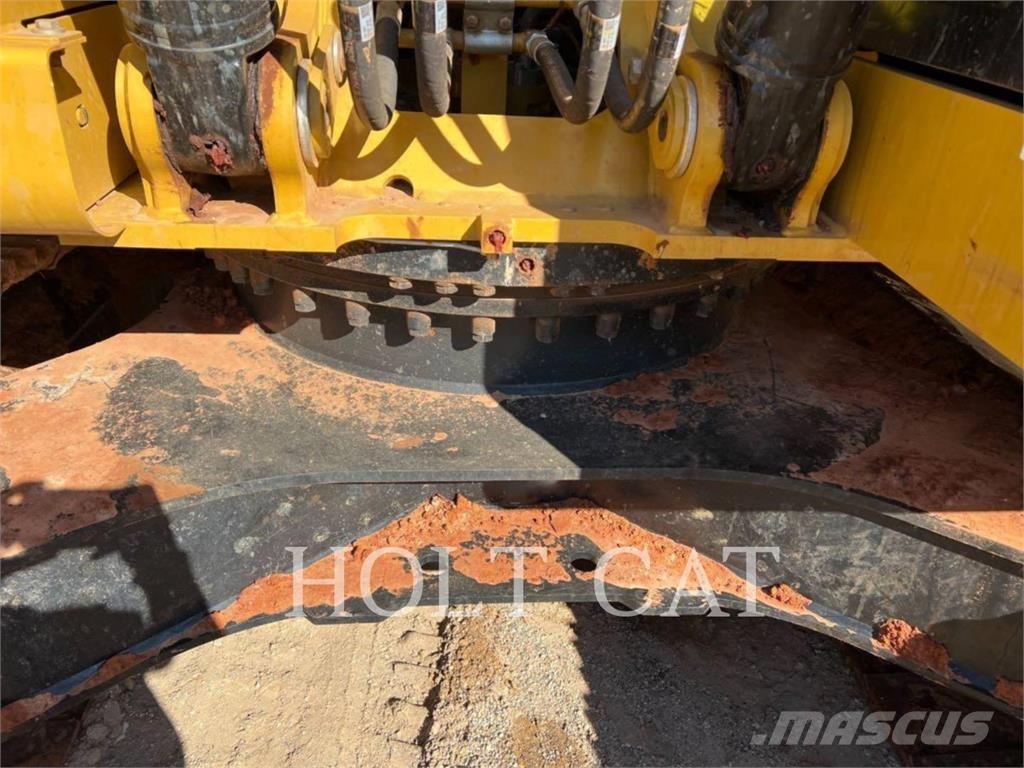 CAT 323 TC Koparki gąsienicowe