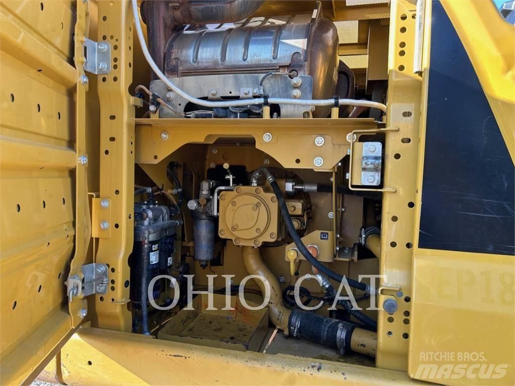 CAT 323 TCS Koparki gąsienicowe
