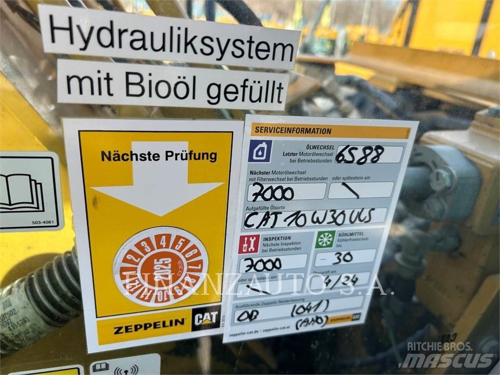 CAT 323E Koparki gąsienicowe
