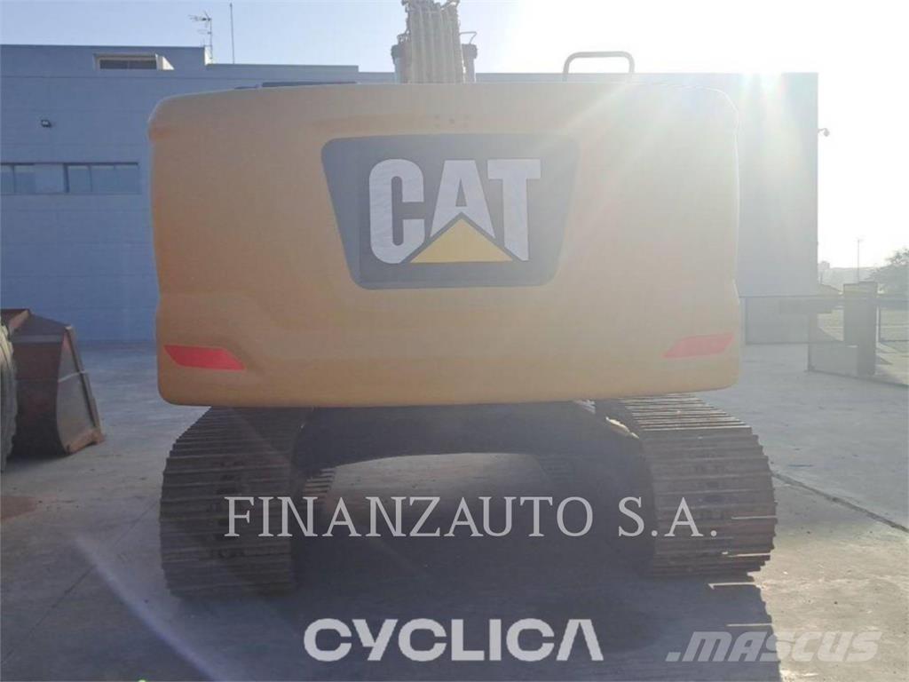 CAT 323E Koparki gąsienicowe