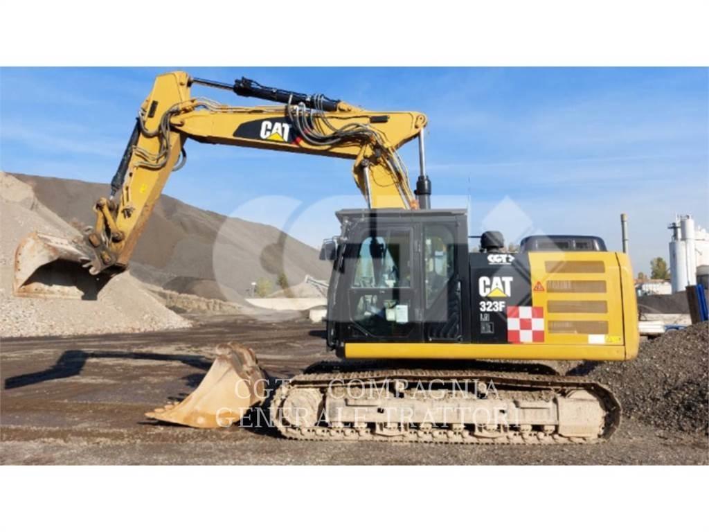 CAT 323F Koparki gąsienicowe