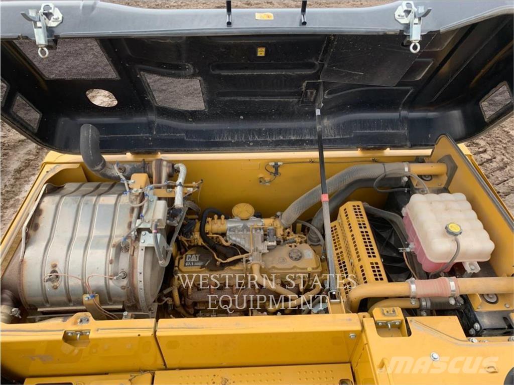 CAT 323F Koparki gąsienicowe